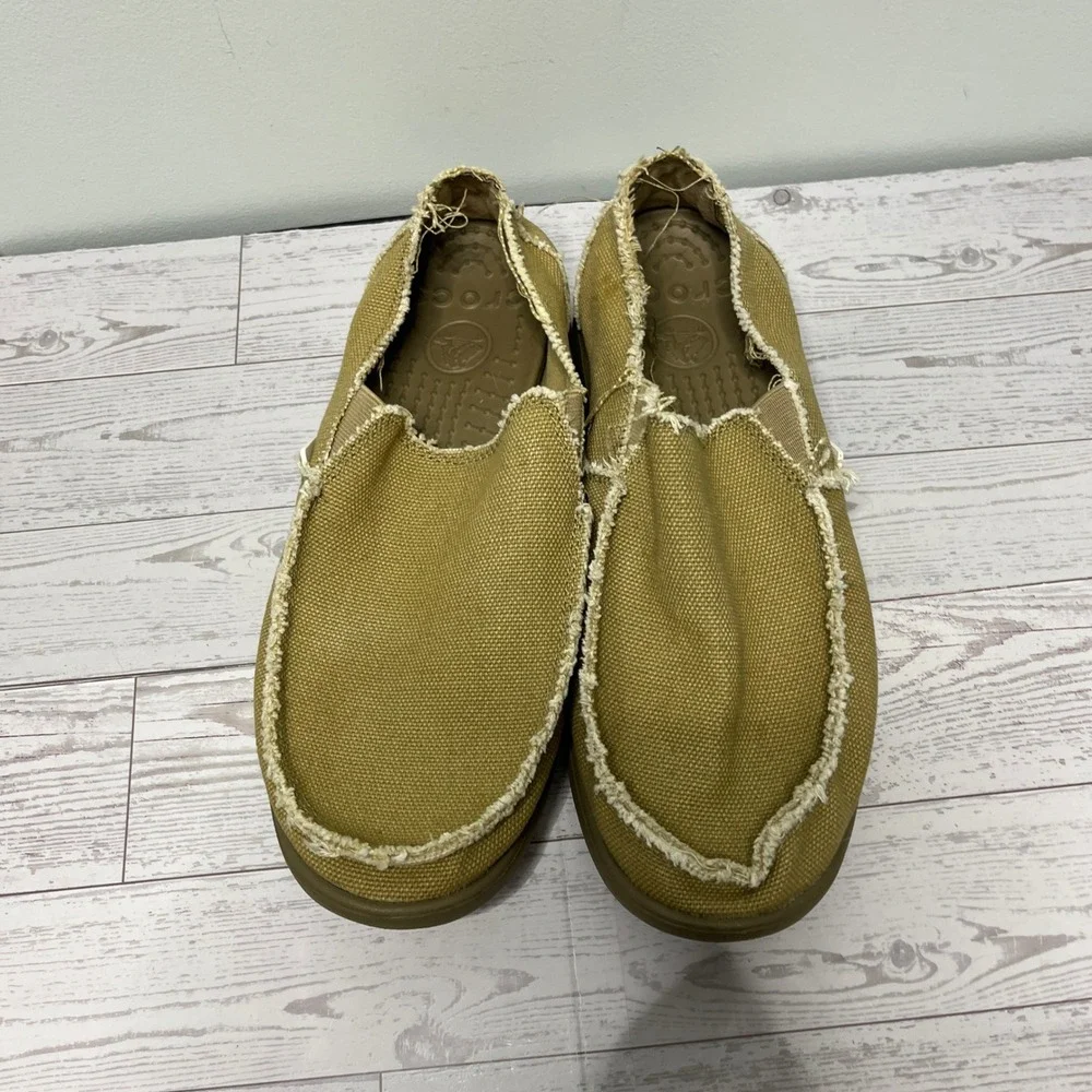 Crocs Santa Cruz Mens Canvas Loafers Khaki Tan Slip On Shoes 10128 Size 8